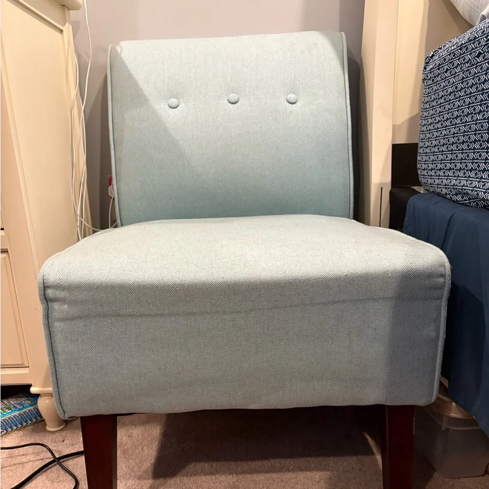Elegant Blue Accent Chair